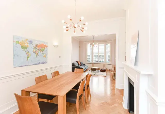 Hamilton Gardens, holiday home in St Johns Wood, London