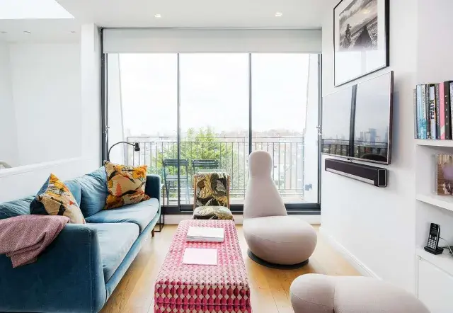 Rush Hill Road, holiday home in Clapham, London