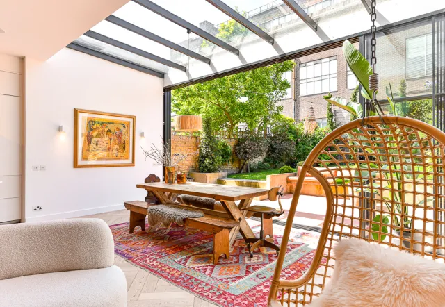 Hadley Gardens, holiday home in Chiswick, London