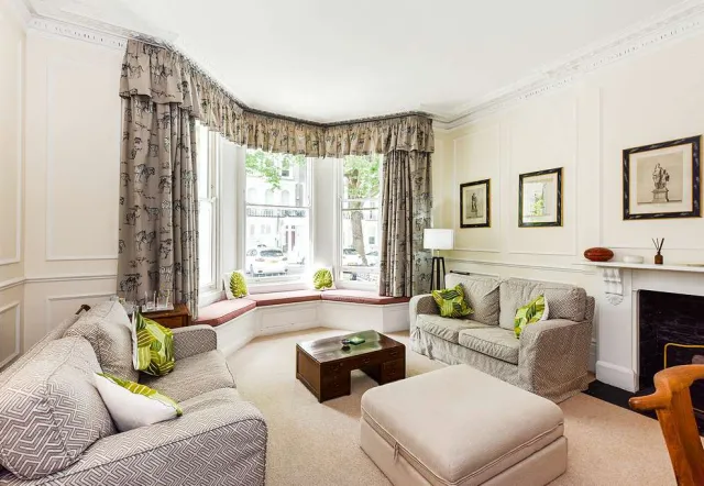 Beaufort Gardens, holiday apartment in Belgravia, London