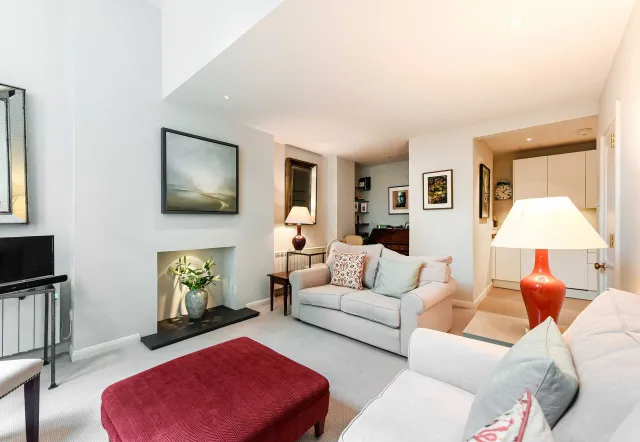Embankment Gardens, holiday apartment in Chelsea, London