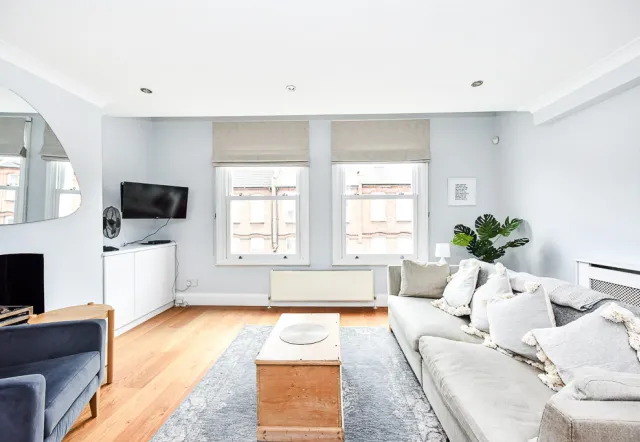 New Kings Road, holiday apartment in Fulham, London