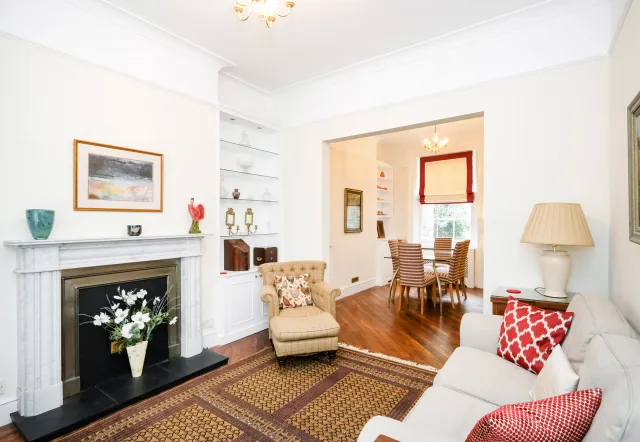 Winchester Street, holiday apartment in Pimlico, London