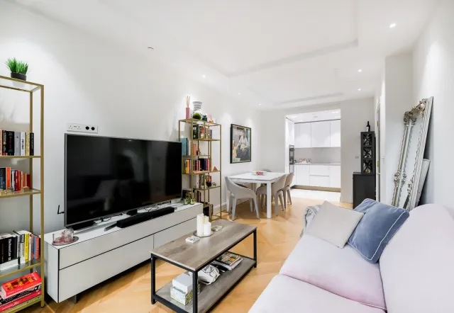 Millbank, holiday apartment in Westminster, London