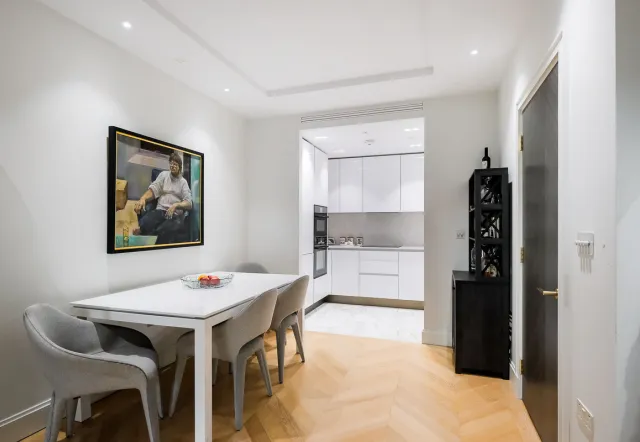 Millbank, holiday apartment in Westminster, London