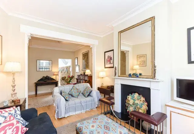 Glendarvon Street, holiday home in Putney, London