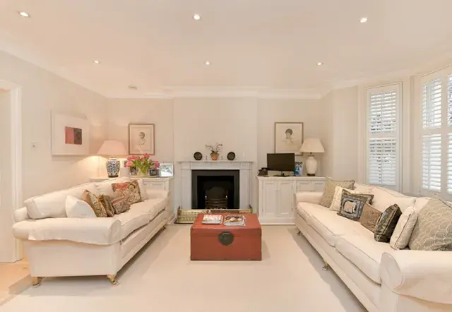 Abingdon Road, holiday home in Kensington, London