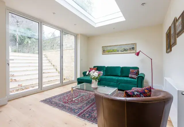 Marloes Road, holiday home in Kensington, London