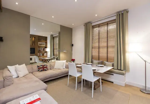 West Eaton Place, holiday home in Belgravia, London