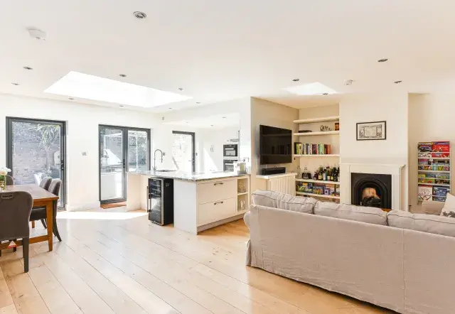 Parkfields, holiday home in Putney, London