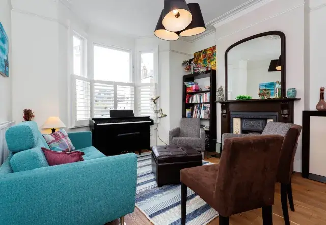 Leathwaite Road, holiday home in Clapham, London
