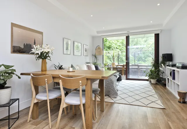 Knaresborough Drive, holiday home in Wandsworth, London