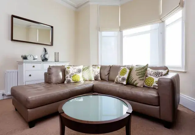 Holmdale Road, holiday home in London