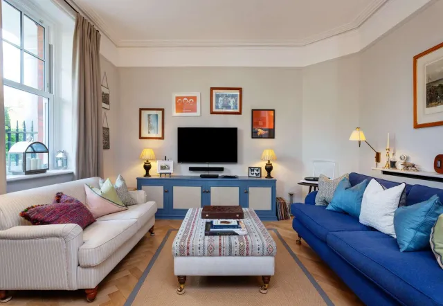 Prince of Wales Drive, holiday home in Battersea, London