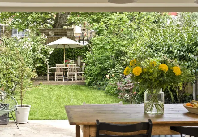 Crescent Lane, holiday home in Clapham, London