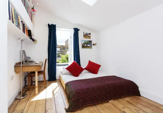 Aden Grove, holiday home in London