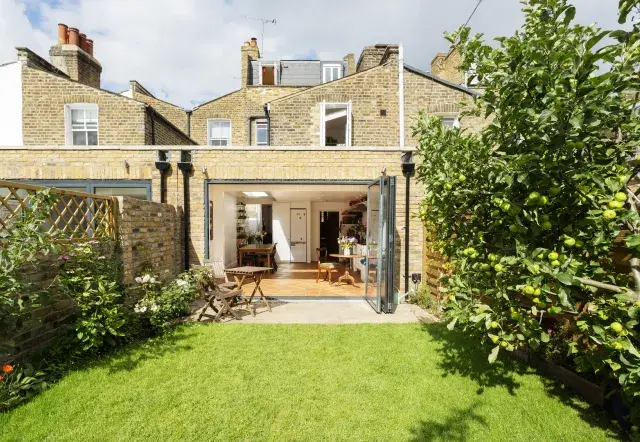 Aden Grove, holiday home in London