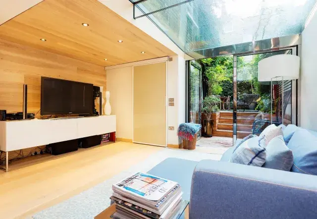 Moore Street, holiday home in Chelsea, London