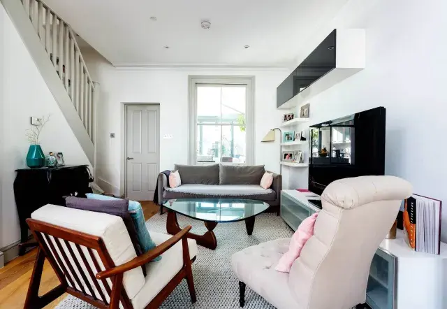 Disbrowe Road, holiday home in Fulham, London