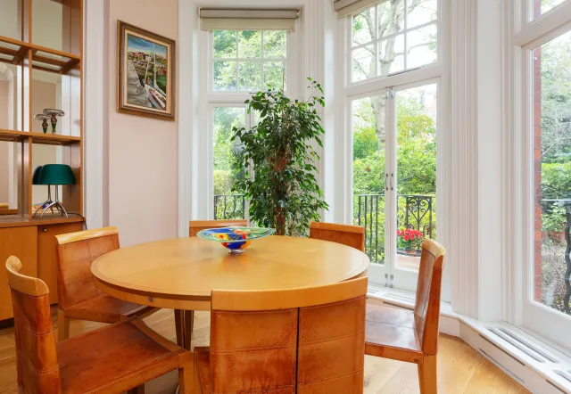 Gloucester Walk, holiday home in Kensington, London