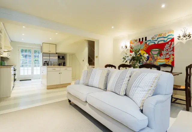 Haarlem Road, holiday home in Hammersmith, London