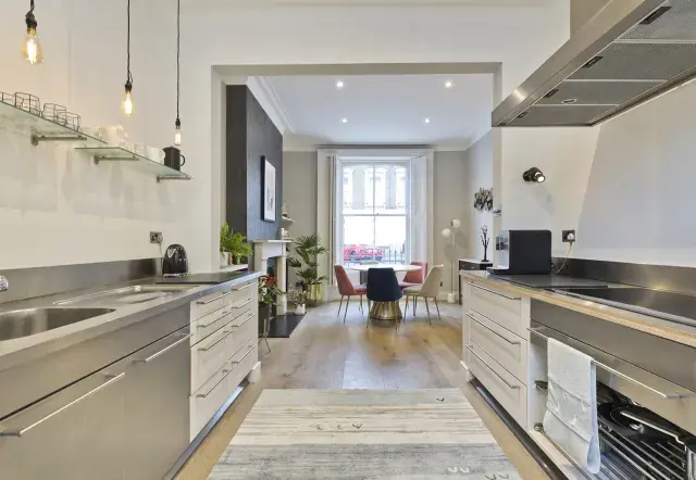 Chalcot Road II, holiday home in Primrose Hill, London