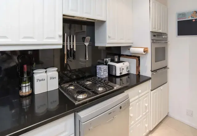 Lots Road II, holiday home in Chelsea, London