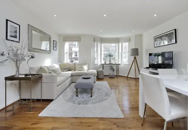 Wendle Square, holiday home in Battersea, London