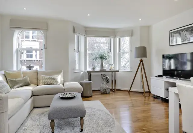 Wendle Square, holiday home in Battersea, London