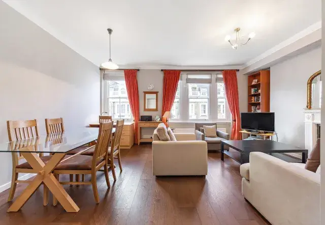 Westgate Terrace, holiday home in South Kensington, London