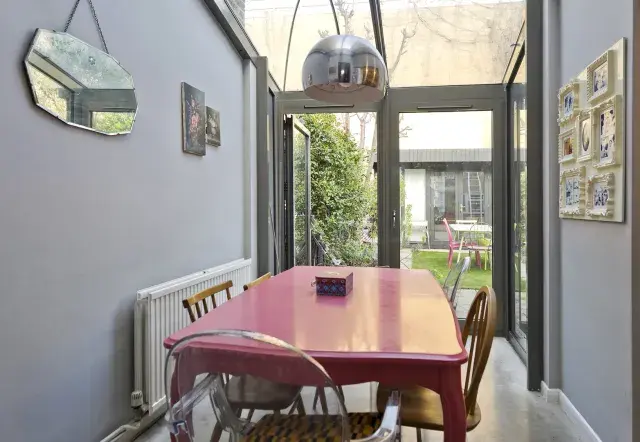 Shepherd's Bush Place, holiday home in London