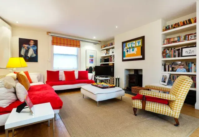 Goldhawk Road, holiday home in London