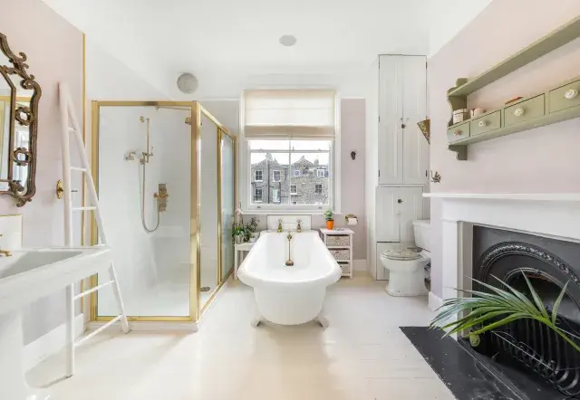 Ferntower Road, holiday home in Highbury, London