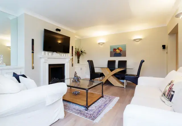 Castellain Road II, holiday home in London