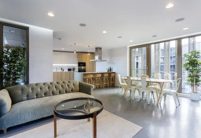 Sidworth Street, holiday home in London