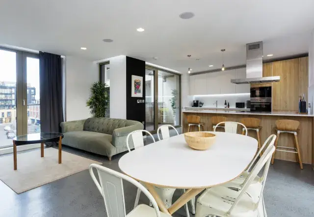 Sidworth Street, holiday home in London