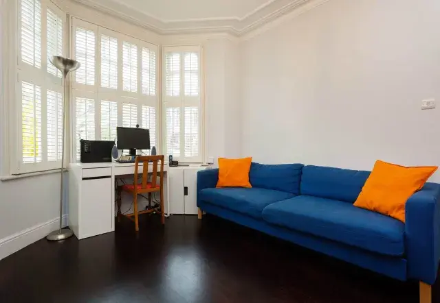 Wolseley Avenue, holiday home in Wimbledon – South London, London