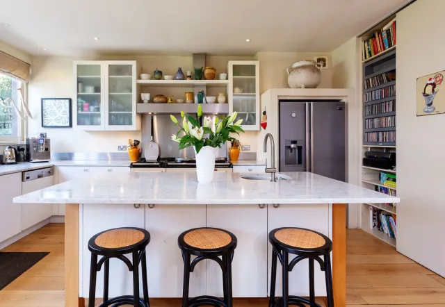 Dover Park Drive, holiday home in Putney, London