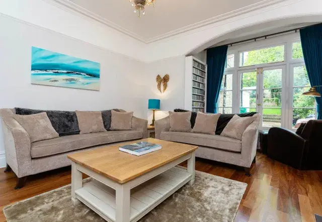 Vineyard Hill Road, holiday home in Wimbledon – South London, London