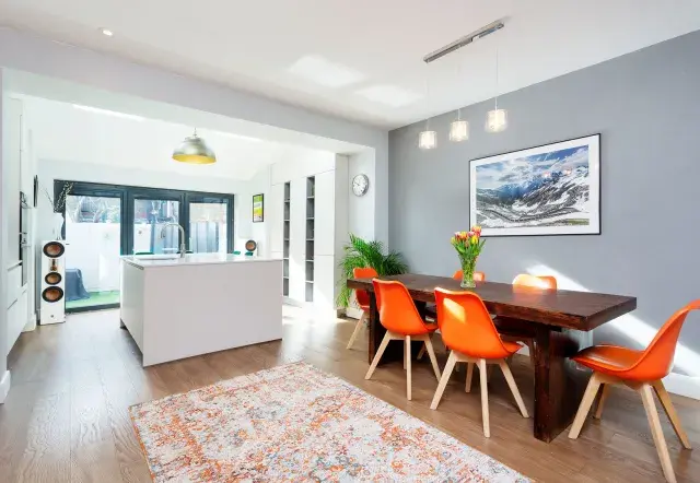 Strathville Road, holiday home in Wimbledon – South London, London