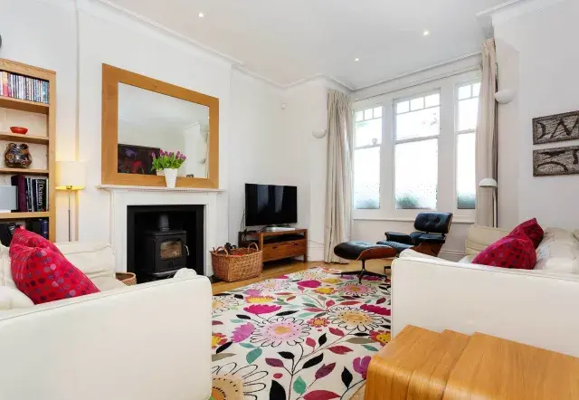 Thornton Avenue, holiday home in Chiswick, London