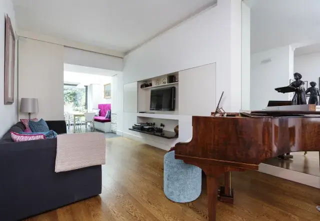 Stanford Road, holiday home in Kensington, London