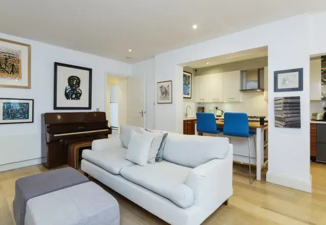 Elsham Road, holiday home in Kensington, London
