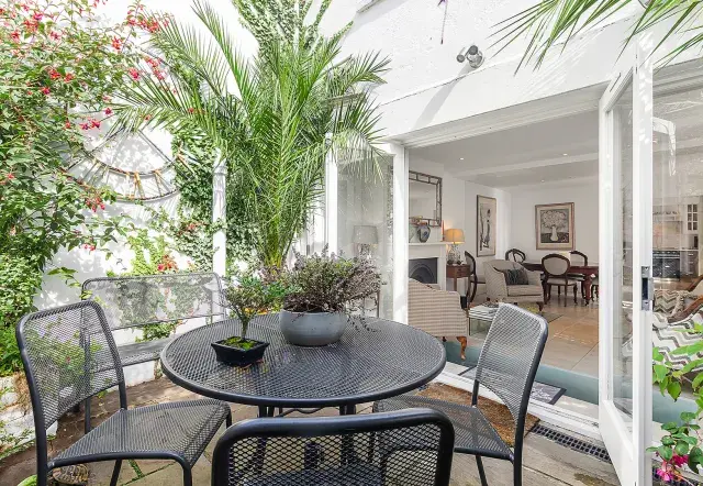 Perrins Lane, holiday home in Hampstead, London