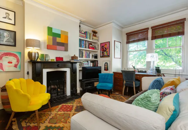 Winders Road, holiday home in Battersea, London