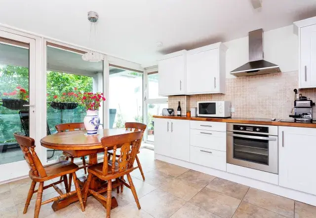 Warwick Road II, holiday home in Kensington, London