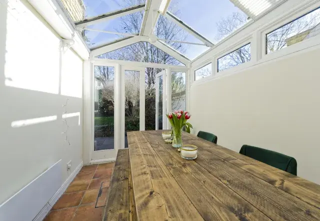 Southgate Road, holiday home in London