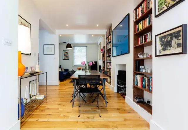 St Phillip Street, holiday home in Battersea, London