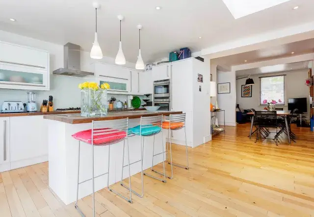 St Phillip Street, holiday home in Battersea, London