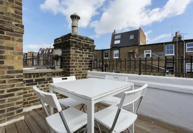 Fulham Palace Road, holiday home in Fulham, London